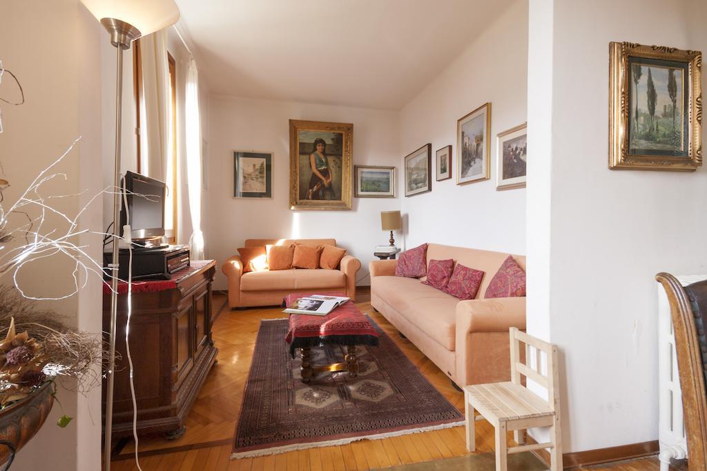 Casa Margherita Como Bilik gambar